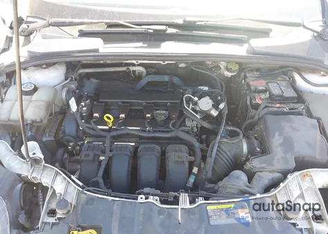 2013 Ford Focus Titanium z USA, uszkodzony, nr VIN 1FADP3N21DL115239